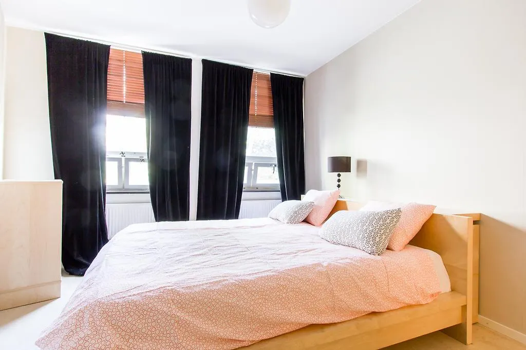 Spacious 3 Bedroom Apartment Stockholm
